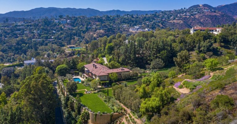 Massage chair mogul sells Brentwood fortress for $56.55 million