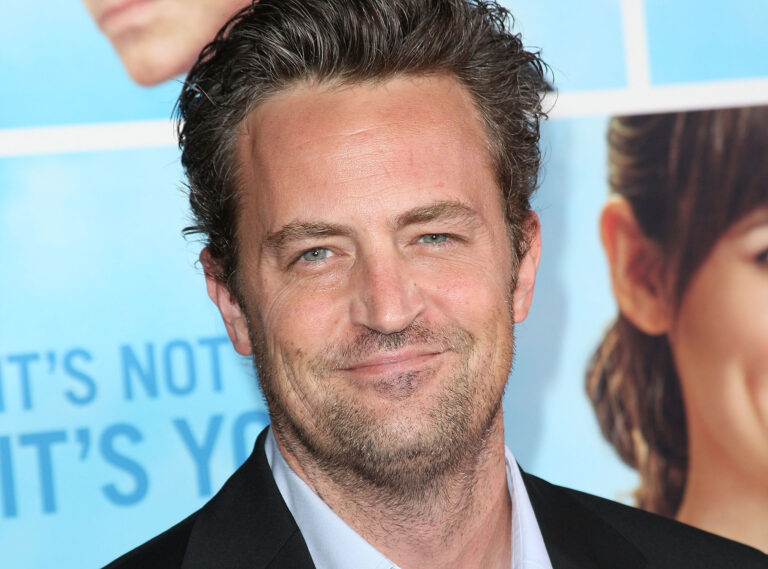 Mathew Perry Randomly Bashes On Keanu Reeves In His New Memoir And Doesn’t Explain Why